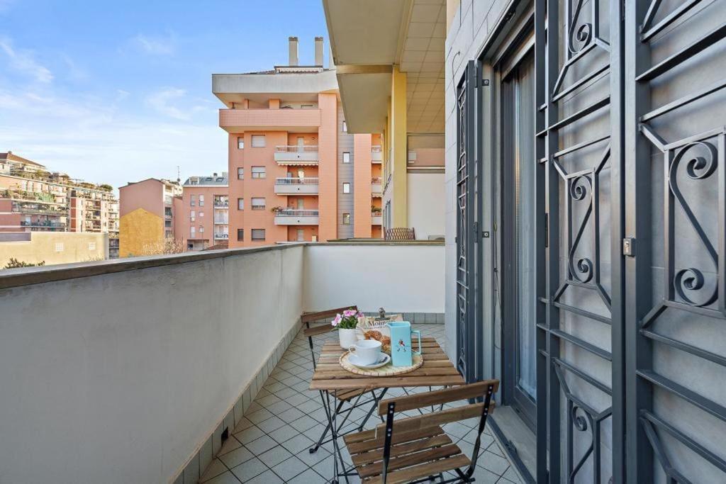 Milano-M1 Rock House Apartment Ngoại thất bức ảnh