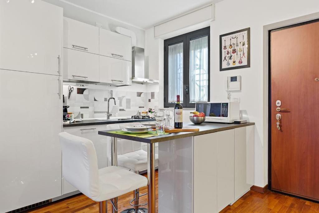 Milano-M1 Rock House Apartment Ngoại thất bức ảnh